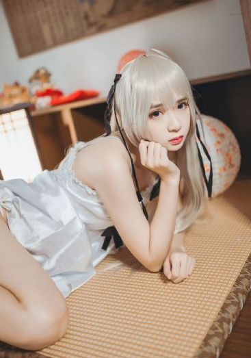 她在丈夫面前被耍了葵司