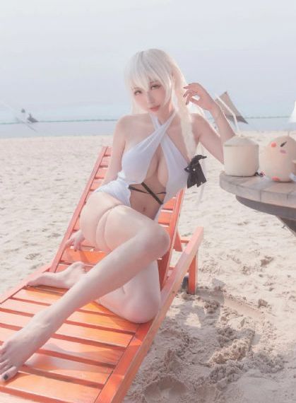 女大学生沙龙