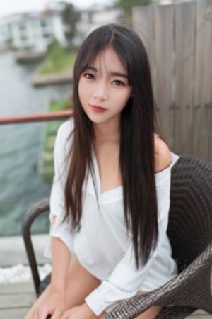 善良秘书的目的